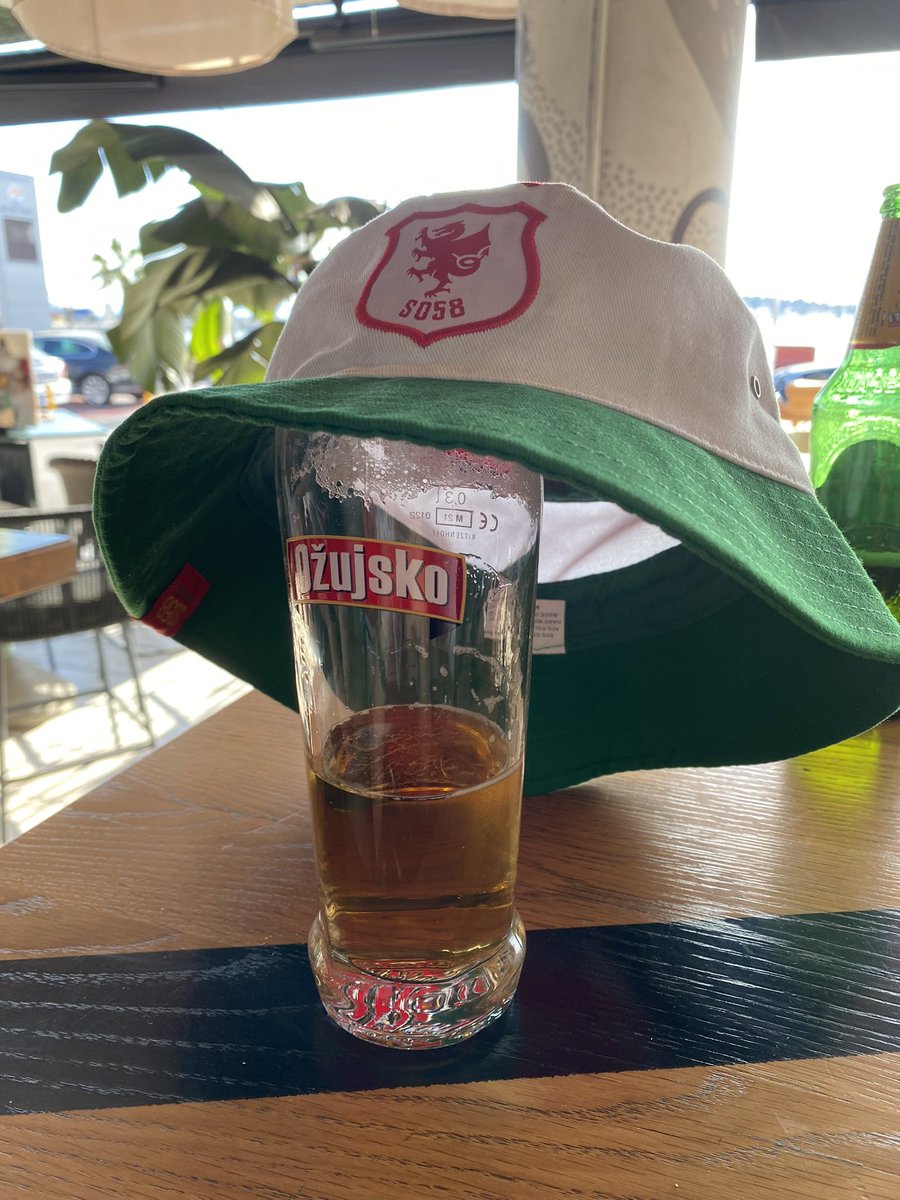 LexiClayton9's tweet image. Lost in Split - jumped about 6 rows to celebrate the goal and my hat got nabbed in the process 😭

Please return it if you’ve got it, I quite like my pin badge