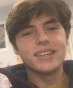 missingpeople's tweet photo. Today marks three years since Owen Harding went missing.
Owen was 16 when he was last seen in #Saltdean, #EastSussex, on 26 March 2020.
Our thoughts go out to Owen and his loved ones.
To help #findOwenHarding, please RT and report any sightings to us.
https://t.co/sayGZXOMKN https://t.co/fOk6hdfgjZ