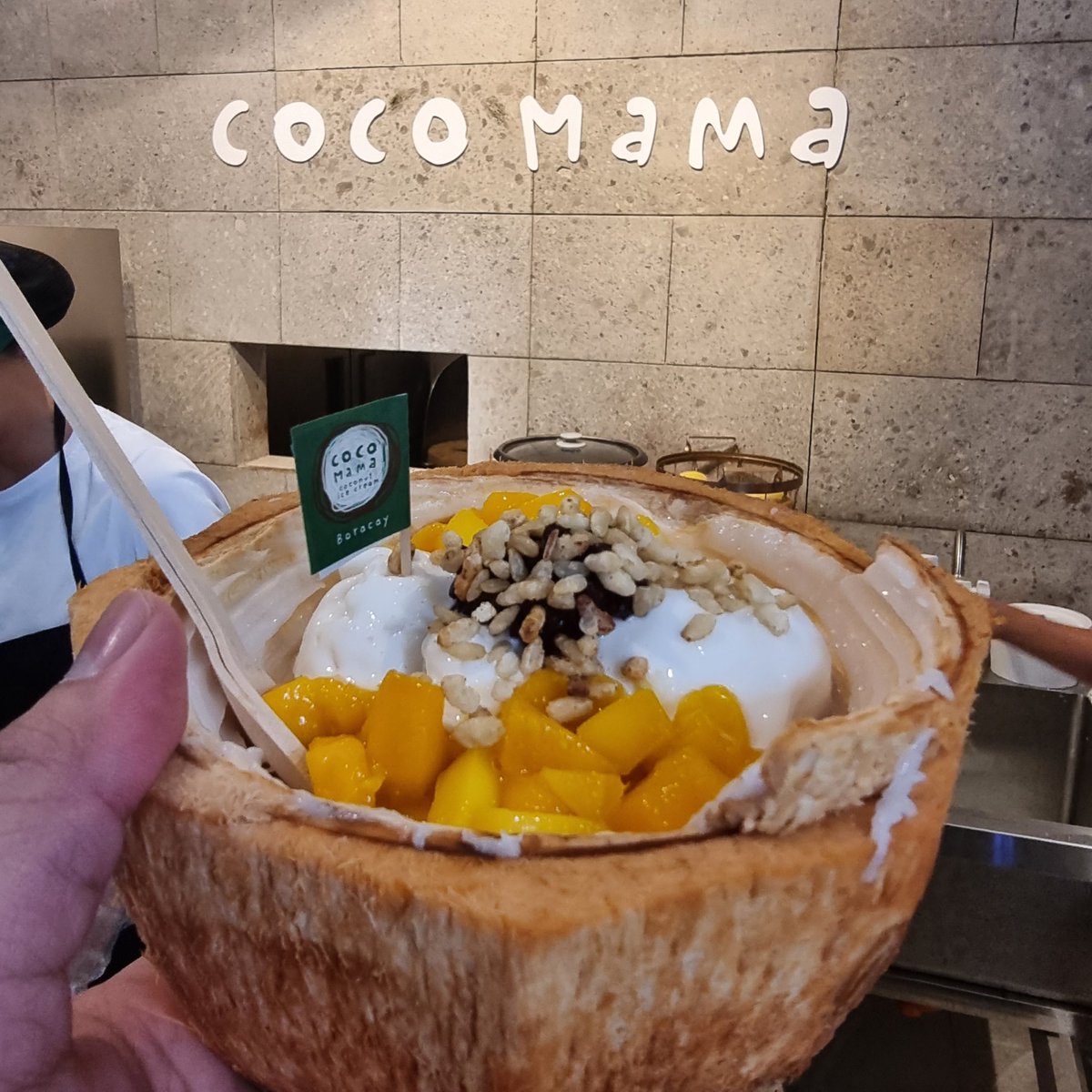 Darkchen312's tweet photo. 🥥🥥🥥 #cocomama https://t.co/5SSfcMLgEZ