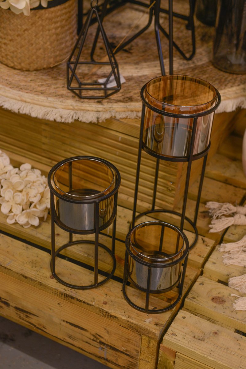 Out with the old and in with the new! Embrace the freshness of spring with a home refresh 🏡

Shop our beautiful range of homeware in-store or online - countrybaskets.co.uk/homeware/