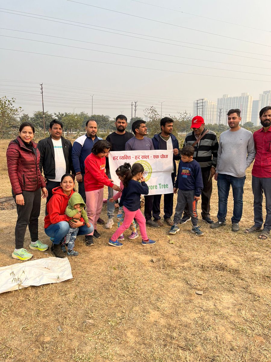 mission100cr's tweet photo. Good lesson for future generations. #treeislife #mission100croretree #plantmoretrees @KotwalMeena  @BeeAsMarine @climate_mission @worldgreendlp  @nywolforg  @Environment_Ke  @GottliebWKeller  @ravishndtv  @Sdg13Un @RivSDGaction @environpeoplede @theGCF  @thecarbontrust https://t.co/3lJgrJfGTd