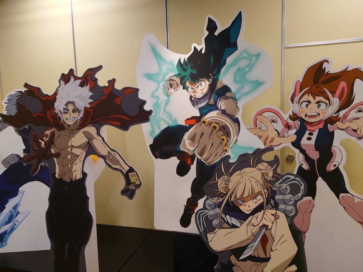TrusstMe's tweet photo. Went to JUMP shop 💚🧡 https://t.co/BfvVxqkxa5