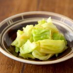 キャベツ1/4個があっという間になくなっちゃう？!電子レンジで作れる「キャベツ」レシピ!