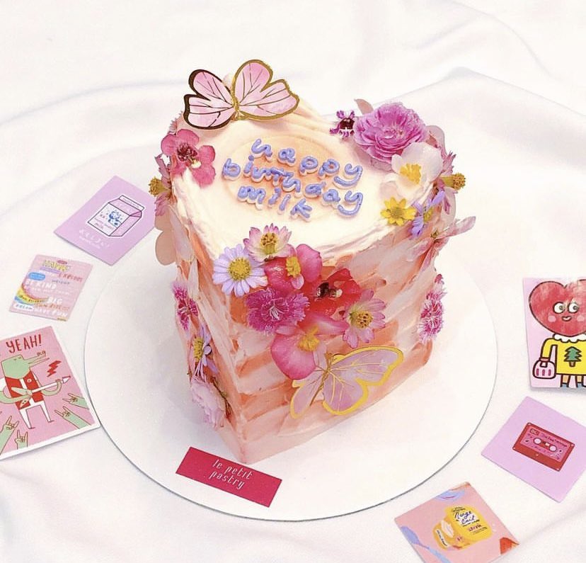 lepetit.pastry tweet media