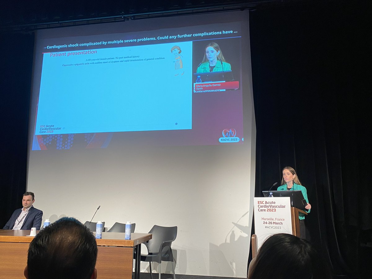 María Anguita tweet media