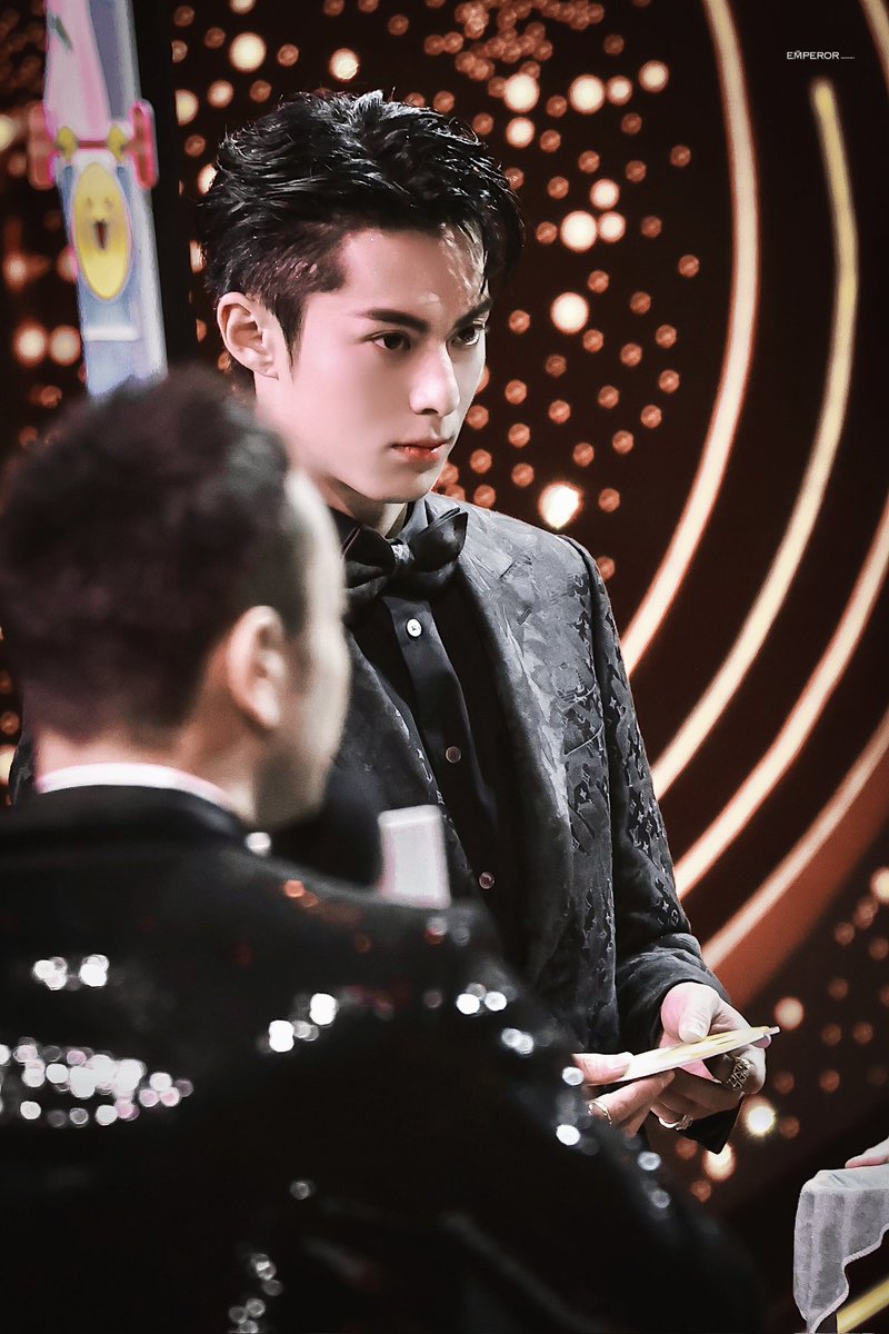 ภาพมาอีก​#DylanWang #DylanWang2022WeiboNight
