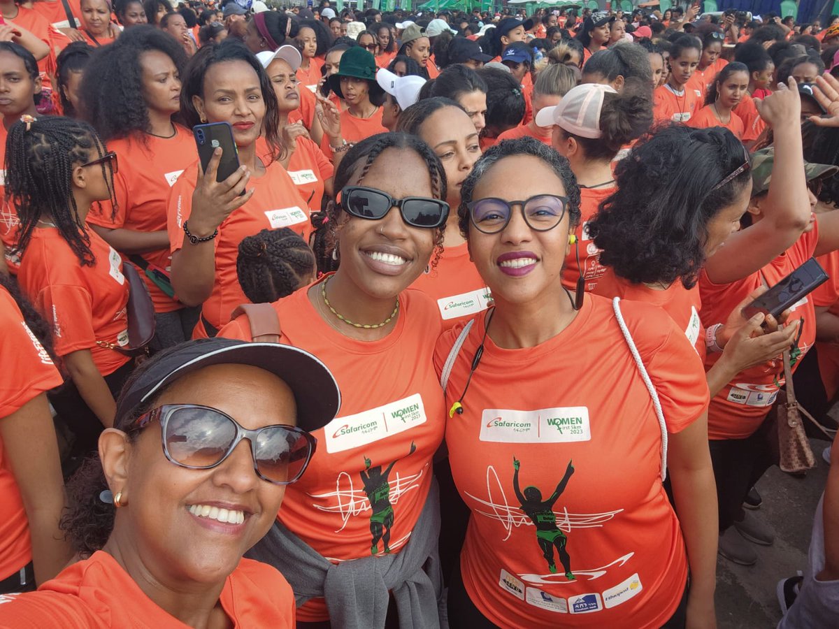 Our leaders at the 19th edition of the Women's First 5KM run! <a href="/greatethrun/">Great Ethiopian Run</a> #Rohamedicalcampus
#TeamRoha
#FurtherAheadTogether 
#RohaHealth
#Healthcare #Ethiopia