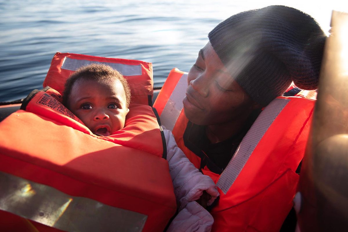 XimenaBorrazas's tweet photo. A new shipwreck off the Tunisian coast with 34 people missing.
According to figures from the Missing Migrants Project, 469 migrants have died so far this year, an average of 5 people per day⬇️

#Shipwreck #Tunisia #SARMalta #SARItaly #Migrants #Searchandrescue #Europe #Migrants https://t.co/NM4mFpGP8p