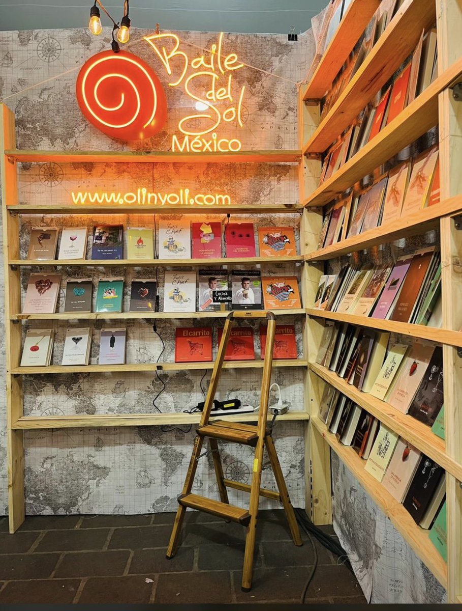 LenaYau's tweet photo. Precioso el rincón de @bailedelsol @OlinyoliL en la Feria del Libro de Coyoacán @Filco2023 
Y allí, Hormigas en la lengua.
Stand 88 
Feria Internacional del Libro de Coyoacán2023
Del 24 de de marzo al 2 de abril https://t.co/6IAgDwPsuD