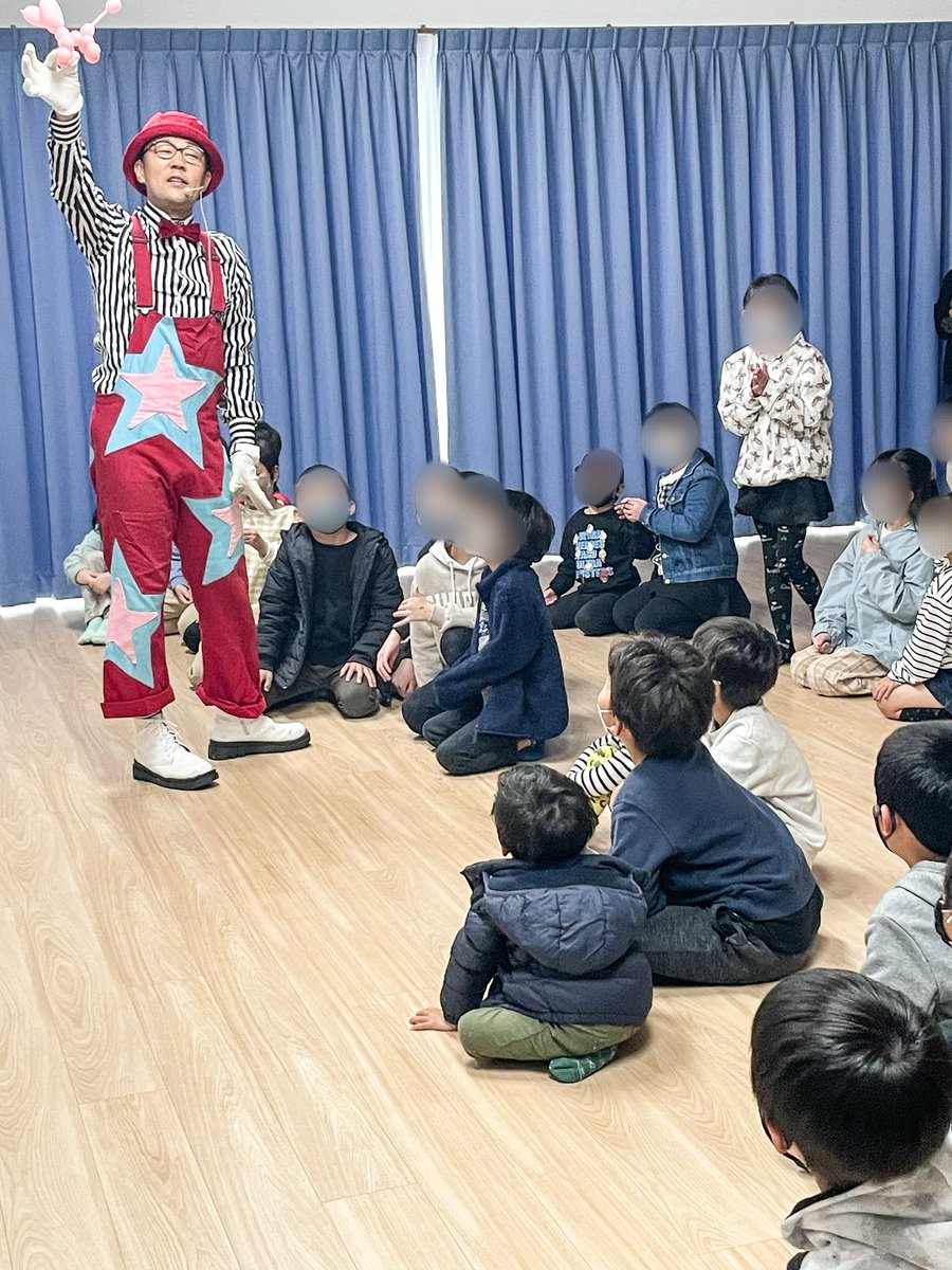 macottonclub's tweet photo. 元気な子供達に、バルーンショー

素敵なお土産、頂きました

皆様、お世話になりました〜

#バルーンアート　#バルーン　　#パフォーマンスショー　#子供会　　#幼稚園イベント　#小学校イベント　#ピエロ　#お菓子の家サンタムール　#サンタルーム　#イベント企画　#イベント　#PHOUSE　#マコト https://t.co/zrEHeb1qp5