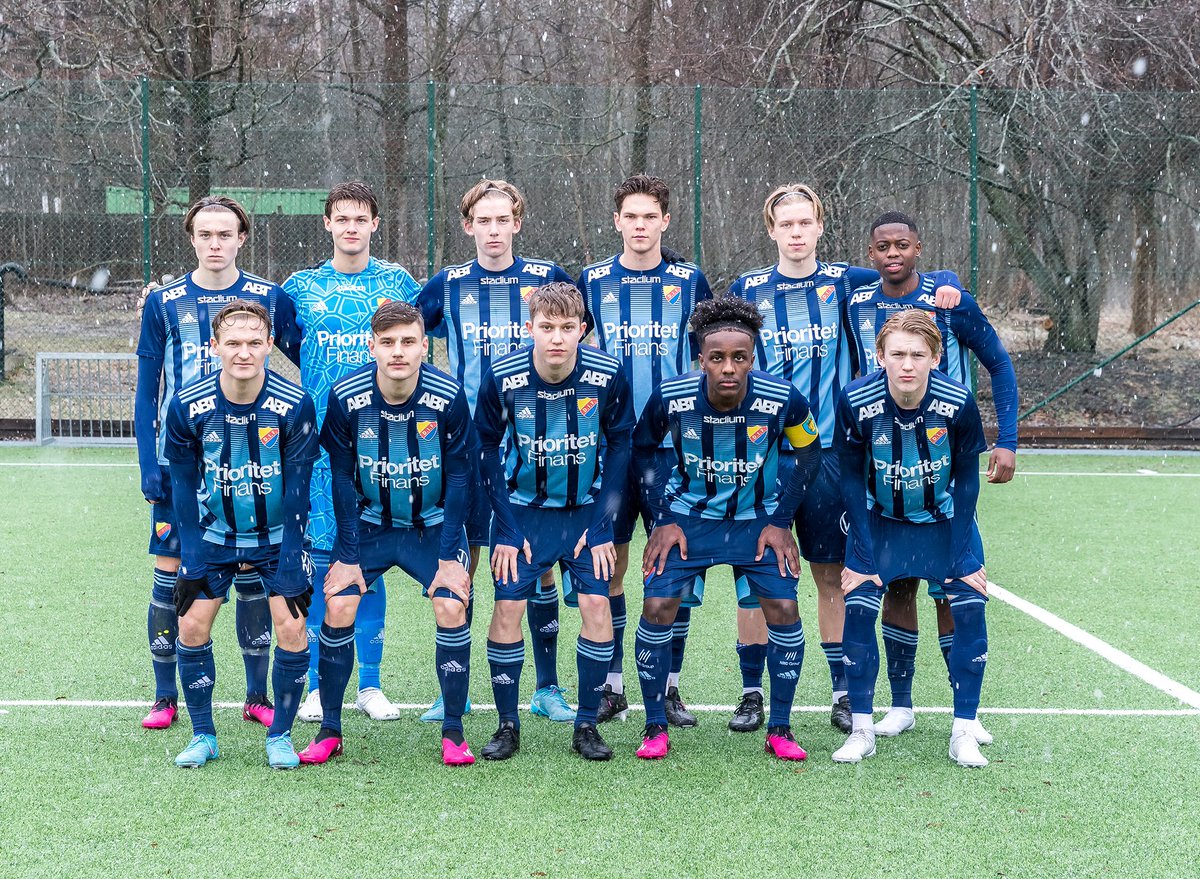 Nobbes Djurgårdsbilder tweet media