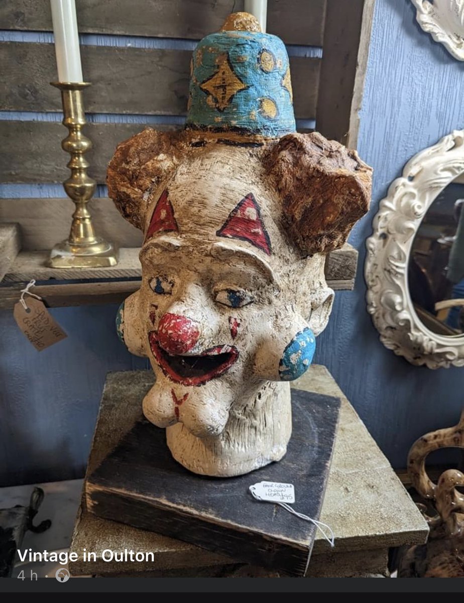 For sale in local vintage shop 😬 #clown #head #vintage #circus #notinmyhouse