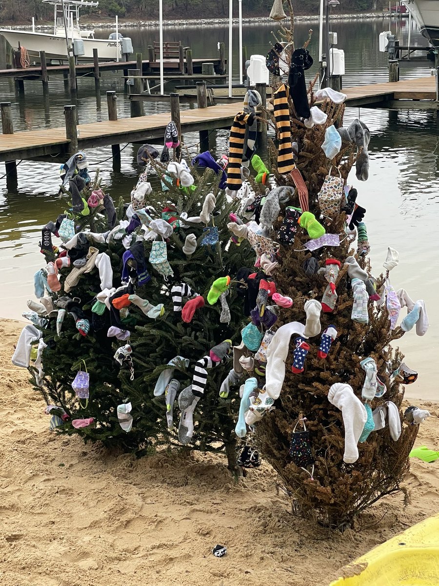 teacherfirst73's tweet photo. Last nights sock burning party 𧦠π² π₯ to celebrate spring and warmer weather on its way β€οΈ #onlyinMD #MDpride #maryland #tradition β€οΈπ€π https://t.co/ZPCuRuRqLH