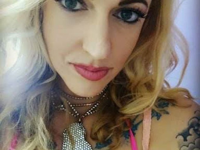 I'm online right now on Skyprivate - pay-per-minute system for Skype live shows. Call me right now in<a href="/tag/newprofilepic"class="tags"><span>#newprofilepic</span></a>