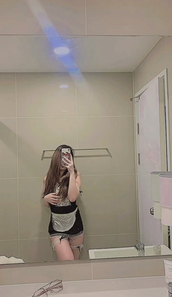 ktw2541's tweet photo. ห้องรก ขอให้บอก เดี๋ยวไปช่วยจัด #แพร่ #สอง #สาวเหนือ https://t.co/2FBrHkcVr8