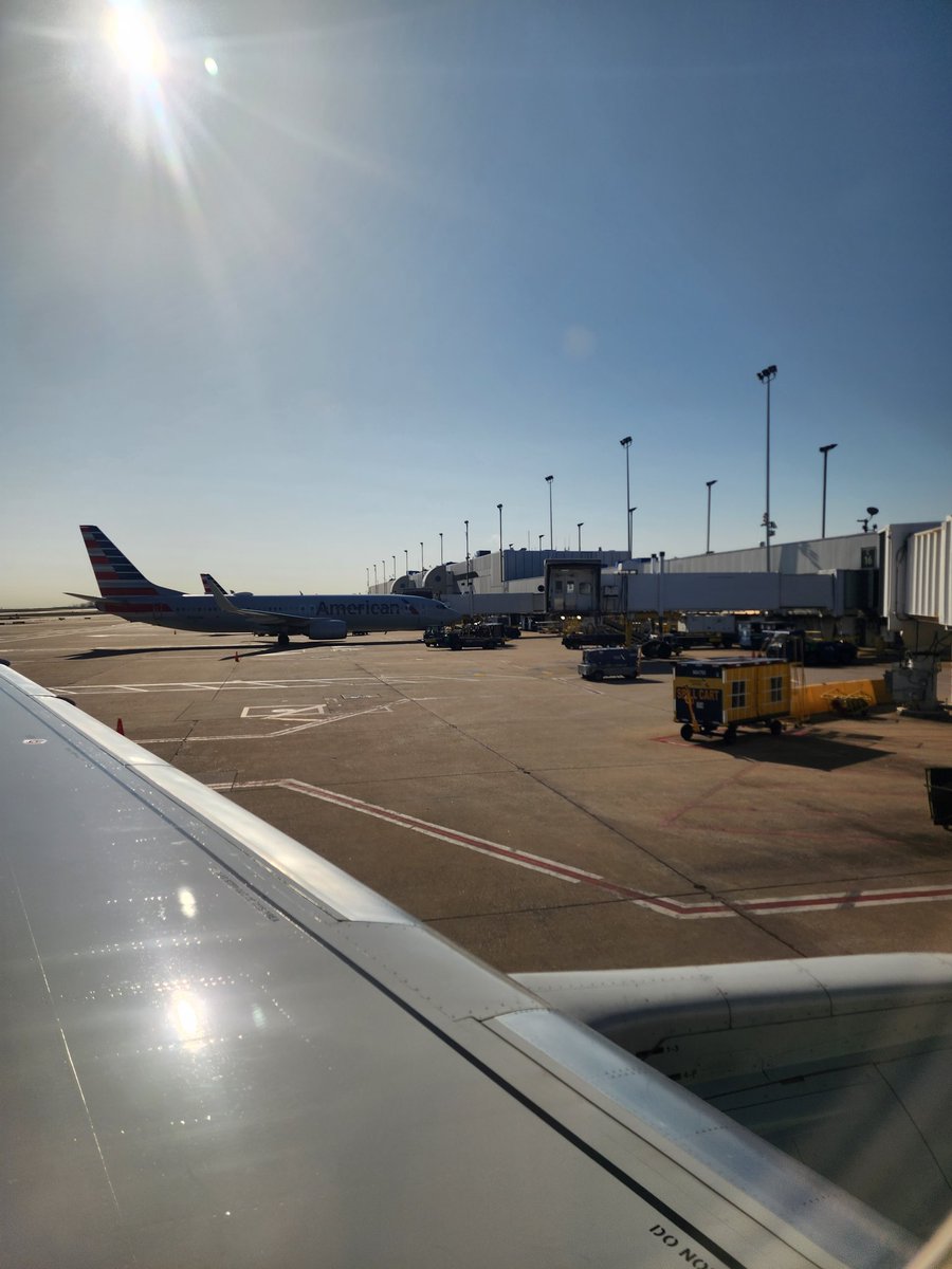 ACEC_MO's tweet image. Leaving on a jet plane.....😀.  Members of ACEC Missouri are headed to Wash D.C. for our  Congressional Fly-In to represent the engineering industry.  On the agenda are meetings w/ @ACEC_National, House T&amp;amp;I staff and members of the Missouri delegation.  #engineeringmatters