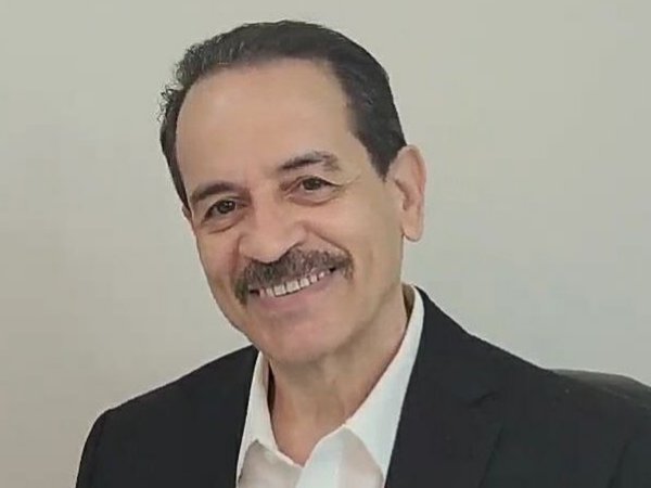 تخریب‌چیِ عزیز
"عرفان کیهانی حلقه"
فرقه نیست!
استاد #محمدعلی_طاهری عزیز نه خدای ما و نه بتِ ما است؛ اوست که مرام حق‌پرستی و ظلم ستیزی را به ما آموخت...
#مهسا_امینی
#رنسانس_ایران_آزاد