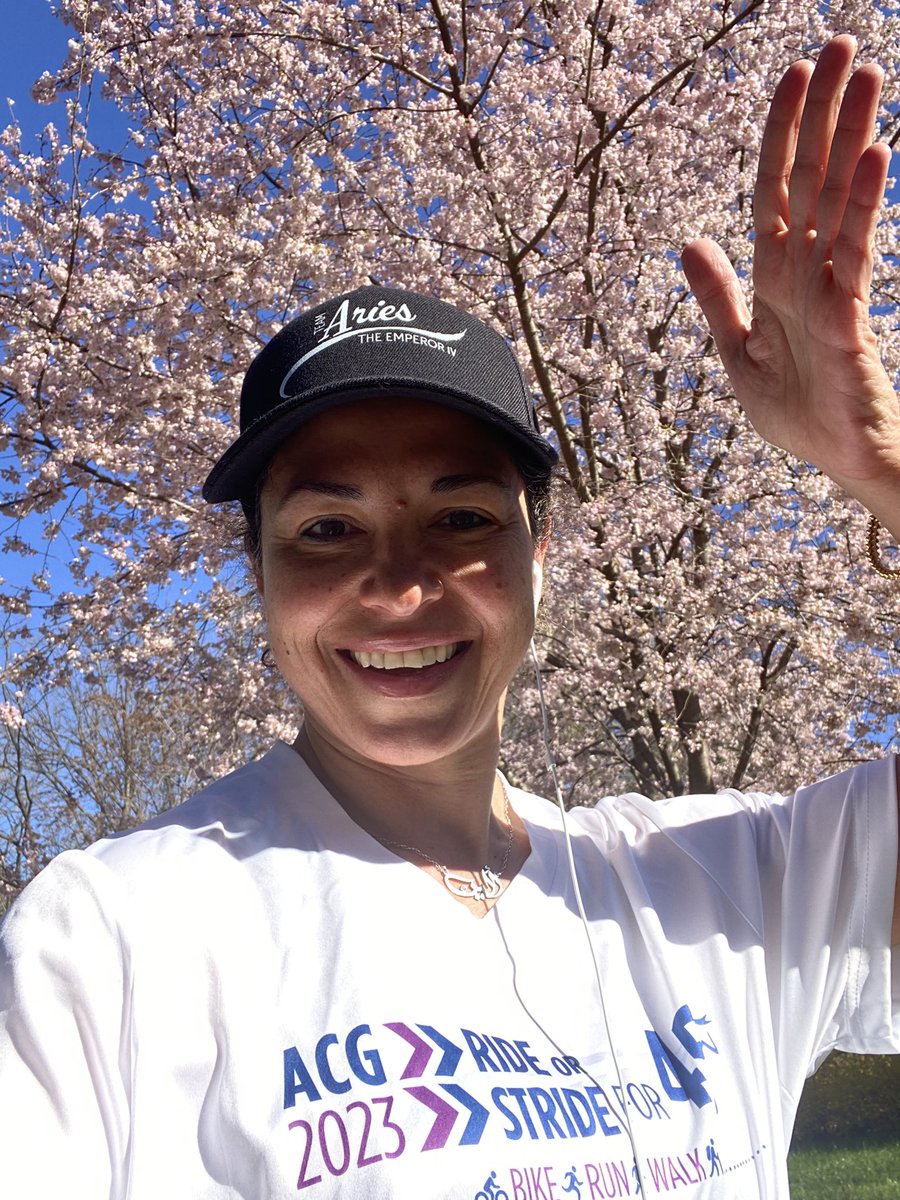 It’s 45F☀️ in DC, my favorite weather for a 🏃🏽‍♀️

#CherryBlossom are out 🌸

& the #ACGFamily is kicking #ColonCamcer Butt 💪🏽 !

If you are like me 😉 born in or before 1978, 

Have the Guts to #LoveYourButt &  #GetScreened !

#ColonoscopySavesLives
#RideOrStrideFor45