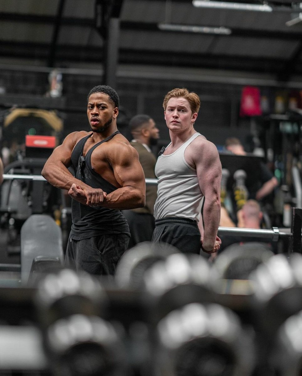 heartstbrasil's tweet image. Kit Connor via Instagram feed de Nathaniel Massiah. 🍂📲