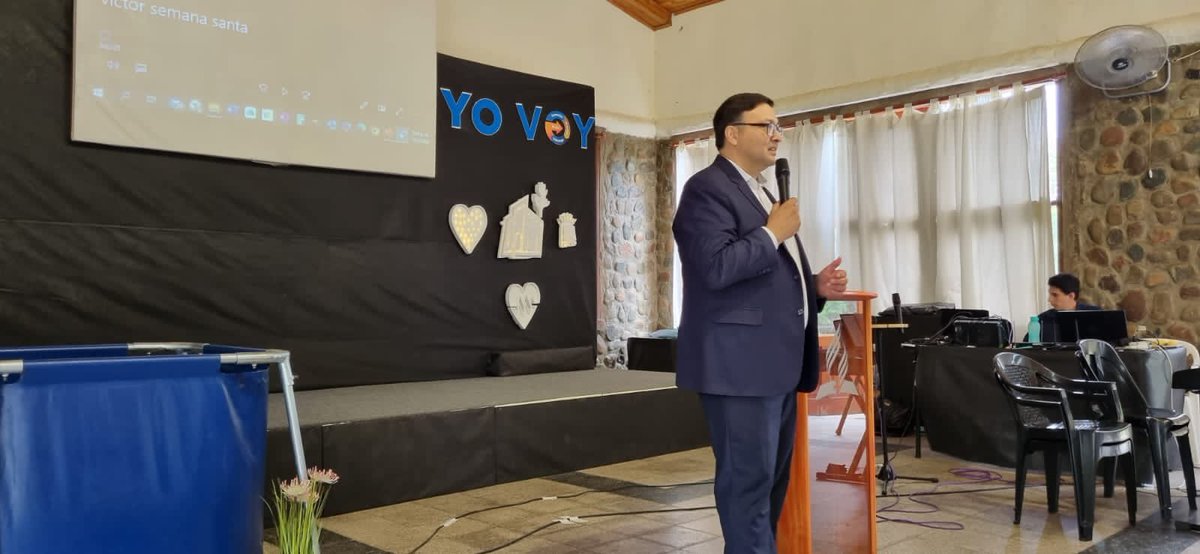 caviglionedario's tweet photo. Felicitaciones a @AdventistasMANo por el excelente Encuentro de Ancianos y líderes EDRE ayer en Kachu Huasi. Por #UnaIglesiaViva , sana, fiel y creciente! Fue una bendición acompañarlos! #YoVoy https://t.co/oqRuVcYXKC