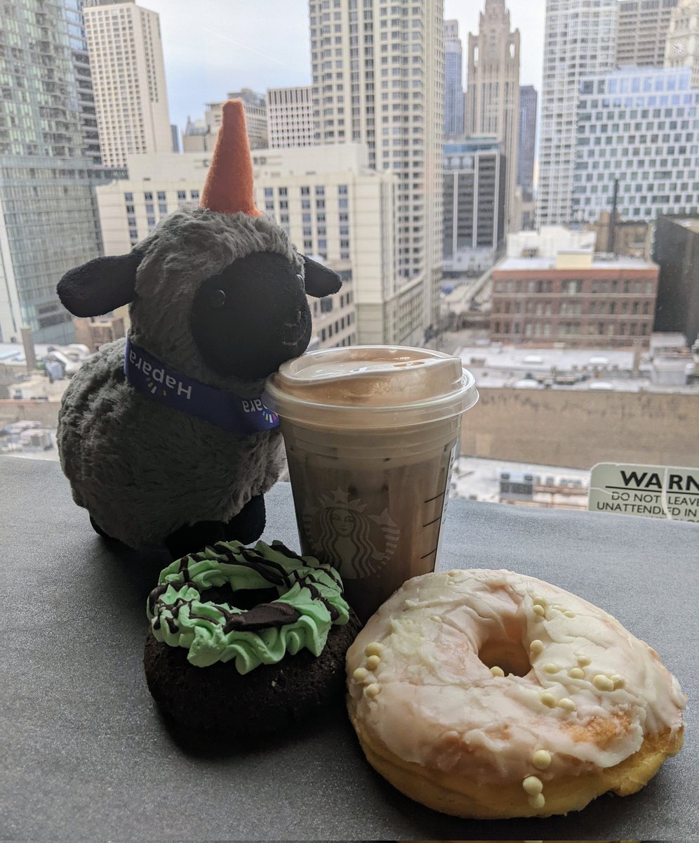 Hipi highly recommends <a href="/FirecakesDonuts/">Firecakes</a>. It's the perfect way to start the day before checking out some popular spots in Chicago.