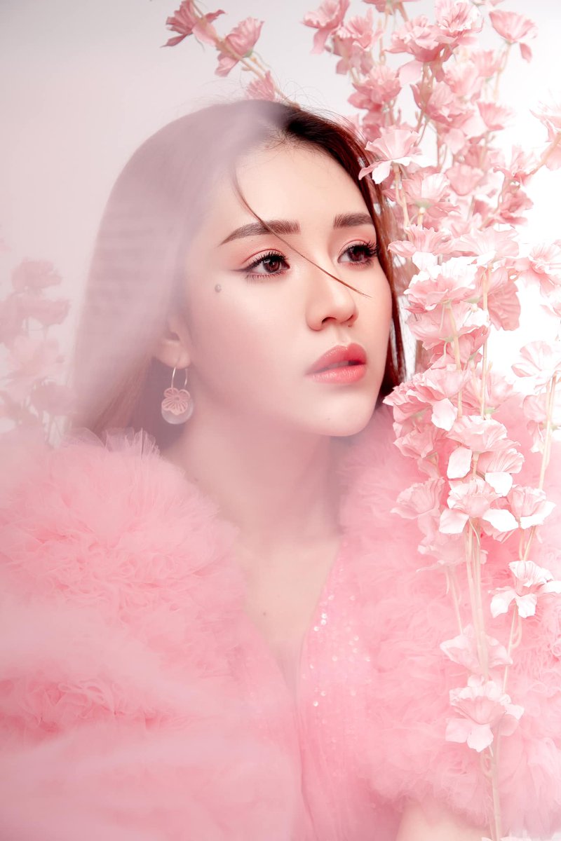 fc_babychuelay's tweet photo. แแปแ
แบแแแซแแฑแฌ ..... แแฌแแฐแแฌ ๐ธ ๐ค
๐ฌ ๐๐๐๐ป๐๐๐ ๐ช๐๐๐๐๐๐ย : https://t.co/AQC75T95BO
๐ ๐
๐๐ง๐ฌ๐ข๐ญ๐ : https://t.co/8ZWWhSrY09
๐ฒ๐ฒ #ChueLay #FC_BABYCHUELAY #BabyChueLay #FanPower #Beautiful #BeautifulGirl #Girl #Rakhine #Arakhan #SAKURA #sakura2023 https://t.co/Kb9xW8XQ8W