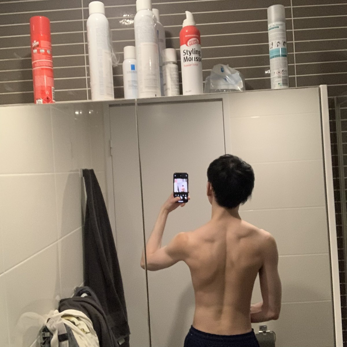 csxu1998's tweet photo. 出现一下 发个清水推 https://t.co/pTOV7gRk71