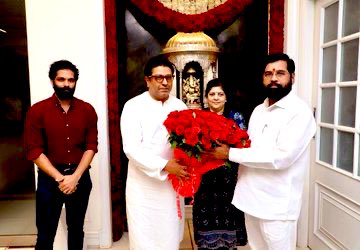 ramraje_shinde's tweet photo. तिकडे उद्धव ठाकरेंची सभा पण इकडे खरा गाजावाजा.. https://t.co/rxQgdYJXPb