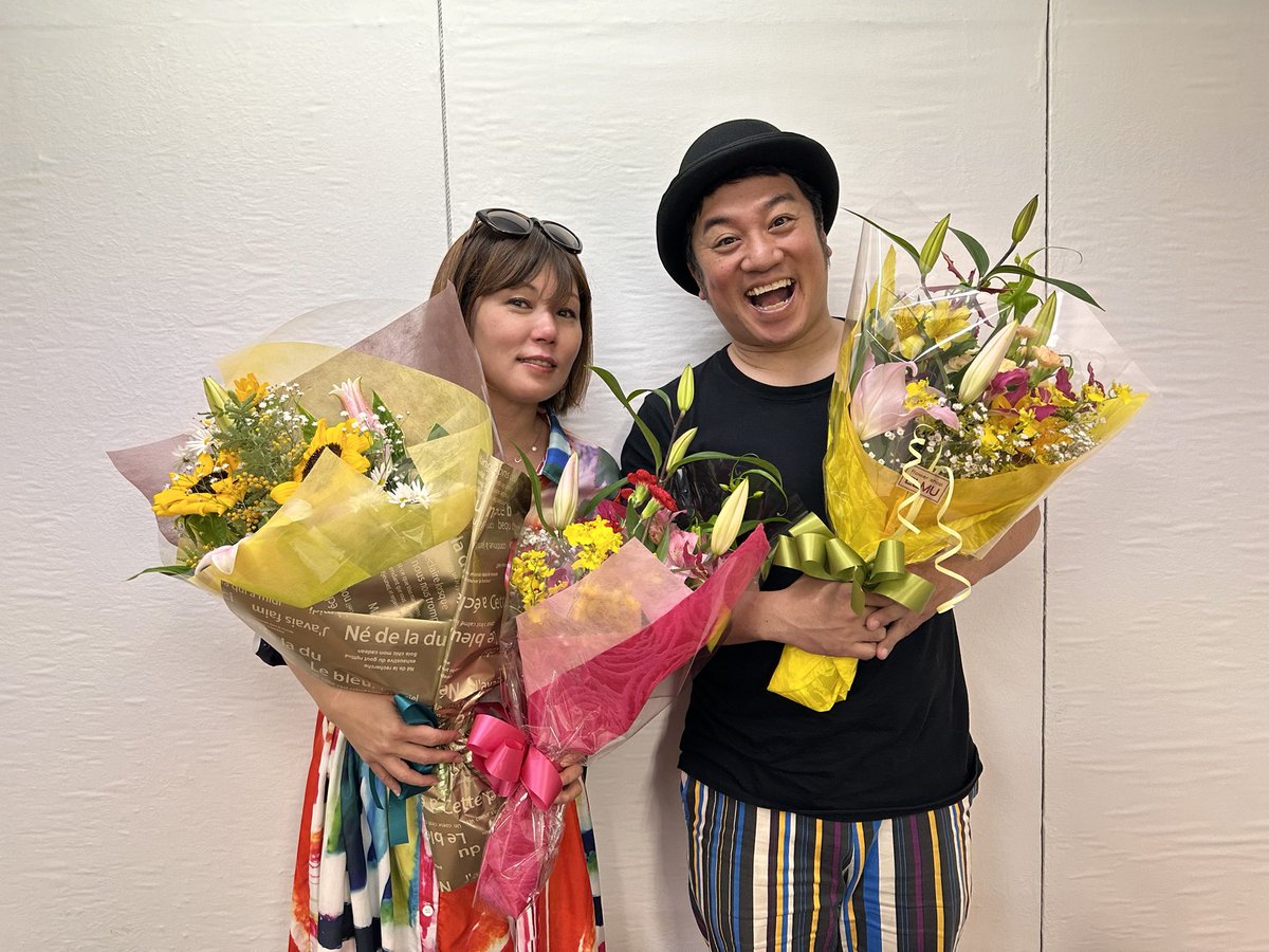 shimazika's tweet photo. 無事に生放送終了致しました。
たくさんのメールを頂いて、読めなかった方の分もお二人は全部目を通していました！

11年間本当にありがとうございました。
みなさまこれからも素敵な島んちゅヂカラライフをお過ごしください

#shimazika https://t.co/LNzMDqtvj8