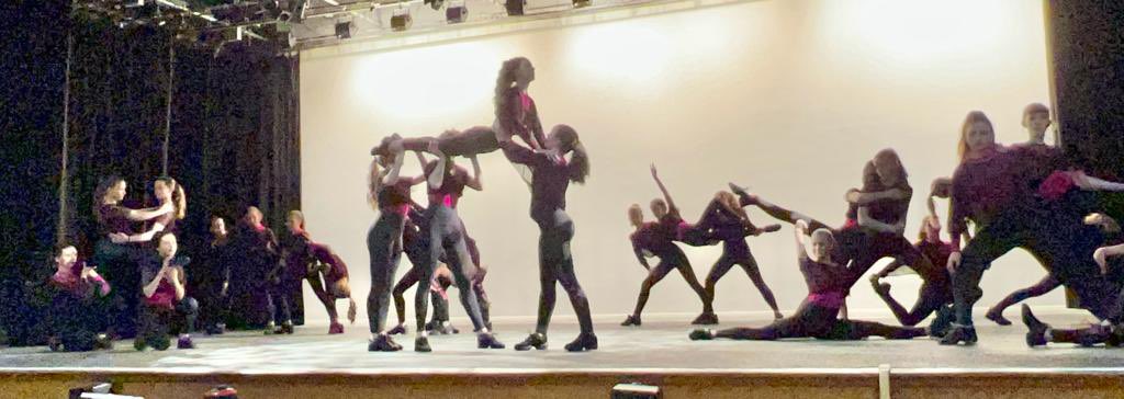 HabsDance4Life's tweet photo. @HabsDance4Life Stunning Performances from our dancers to help celebrate International Culture Day🥳🦩💃🏻 https://t.co/Ahnv7Pkwgs