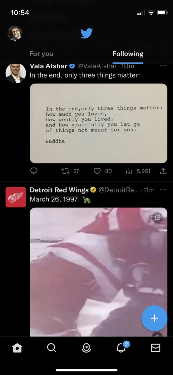 StanFracker's tweet image. Definitely getting mixed messages from my Twitter timeline today…