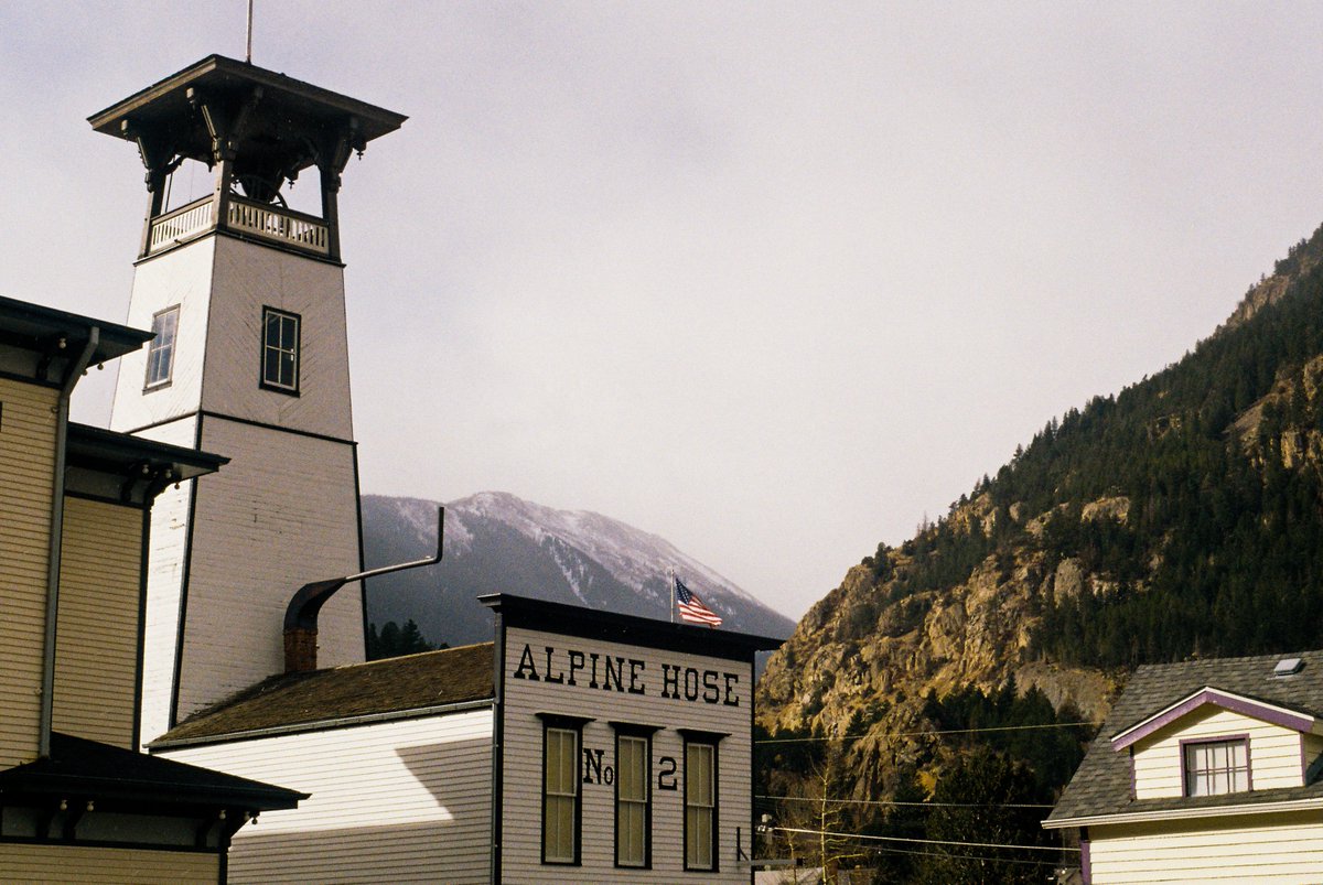 thedancam14's tweet photo. a different pace.

Colorado mountain towns on 35mm https://t.co/qmOKvfwmiY