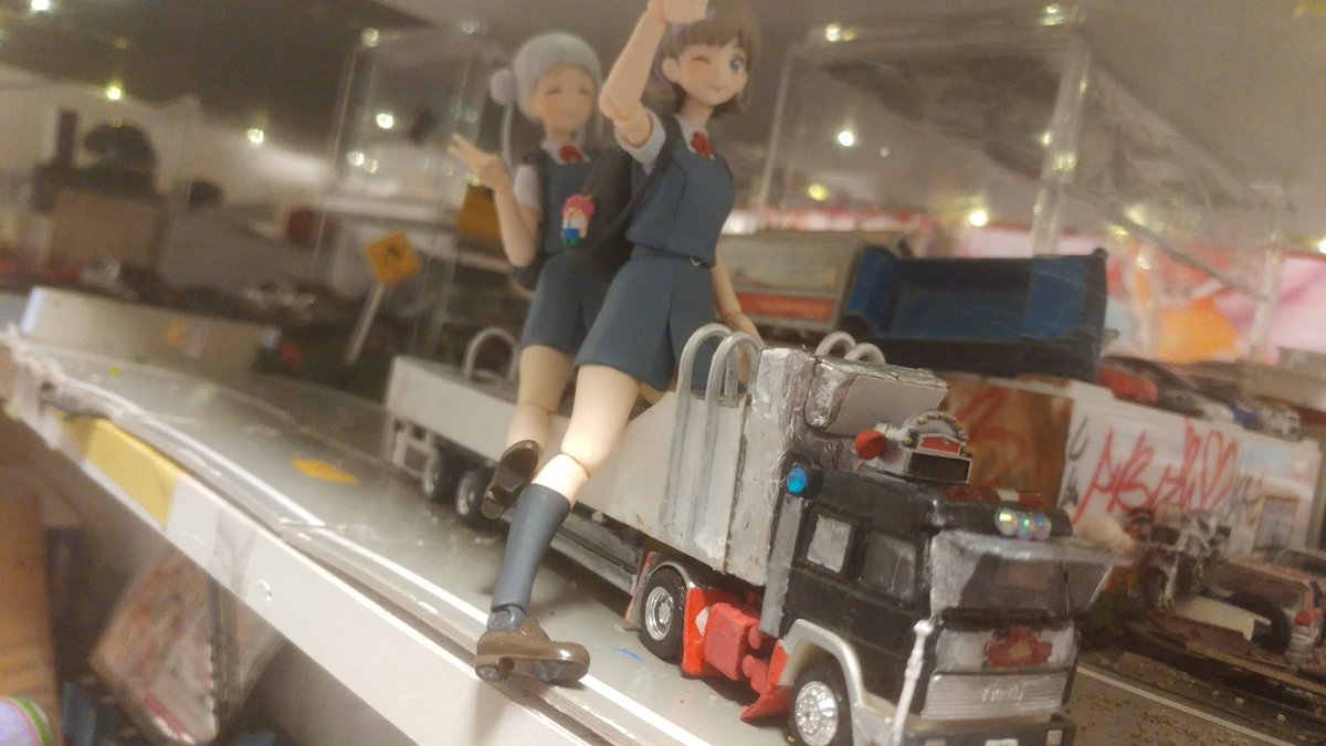 活魚車もうちょいでできます　　
#デコトラ #リエラ