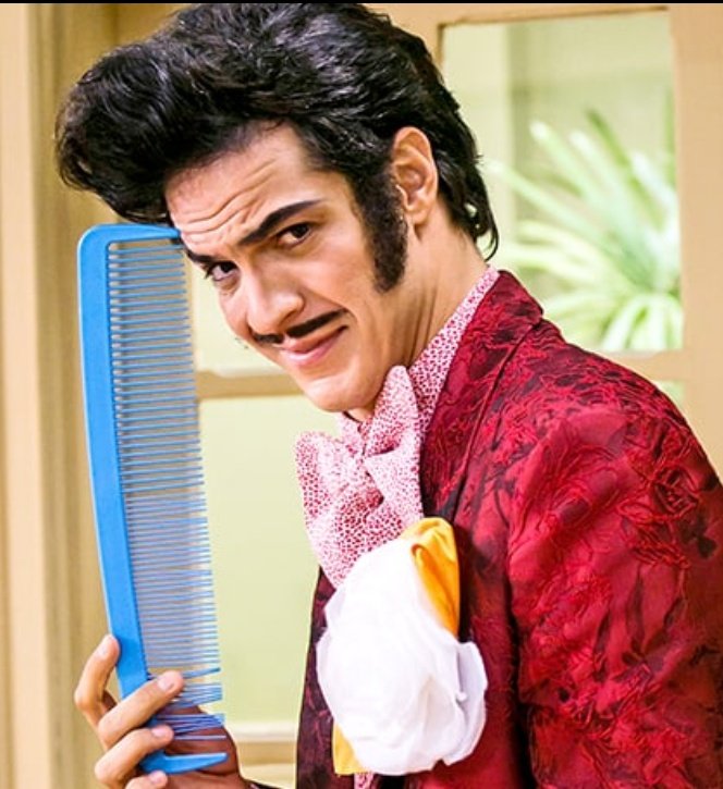 carryOUSEL's tweet image. Luke hemmings as Zé bonitinho