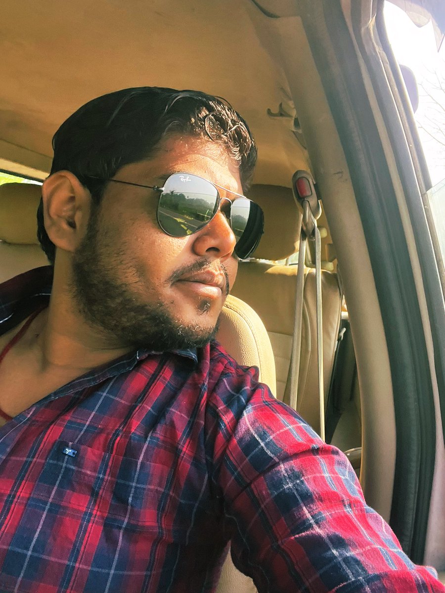 ManiPrabhat369's tweet photo. 🌞🕶️ https://t.co/zeyabvTSgo