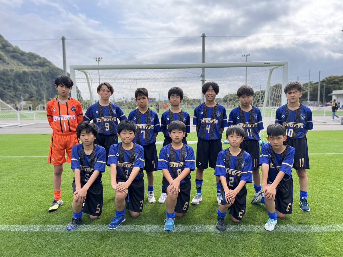 SFIDAs's tweet photo. sfidaユニフォームを纏う BUDDY.FCがJA全農杯九州大会で準優勝に輝きました✨
おめでとうございます!!
#BUDDYFC は5月に行われる、全国の強豪16チームによる決勝大会「JA全農チビリンピック」に出場します。
#sfida は全国の舞台へ挑む、BUDDY.FCの挑戦を全力で応援しています。 https://t.co/l9LgG5yfjD