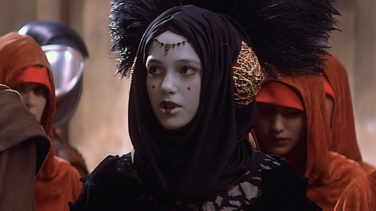 sw_holocron's tweet photo. Happy birthday to Keira Knightley, who played Sabé in The Phantom Menace! May the Force be with you! https://t.co/AjlRFoiYum
