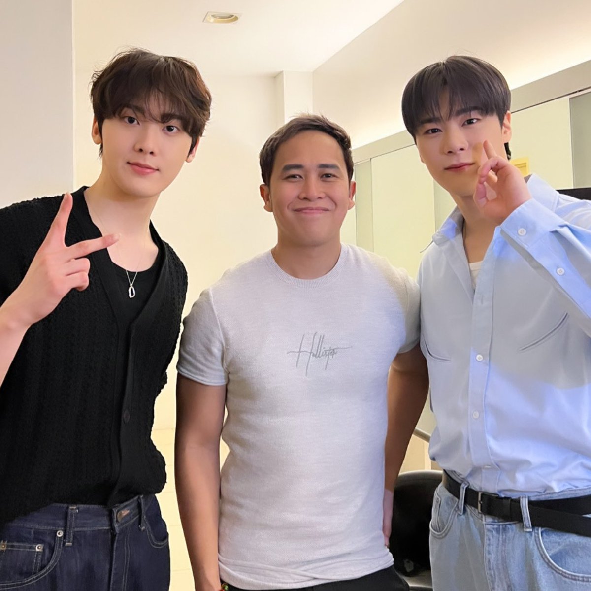 With Moonbin and Sanha of ASTRO. <a href="/offclASTRO/">ASTRO 아스트로</a>