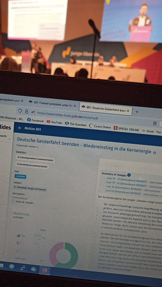 Junge Liberale fordern Wiedereinstieg in die Kernenergie 🔥🔥

#BuKo66 #JuLis #liberal
<a href="/juliadresden/">JuliA Dresden</a> <a href="/juliasachsen/">Jungliberale Aktion Sachsen</a> <a href="/julis/">juli</a>