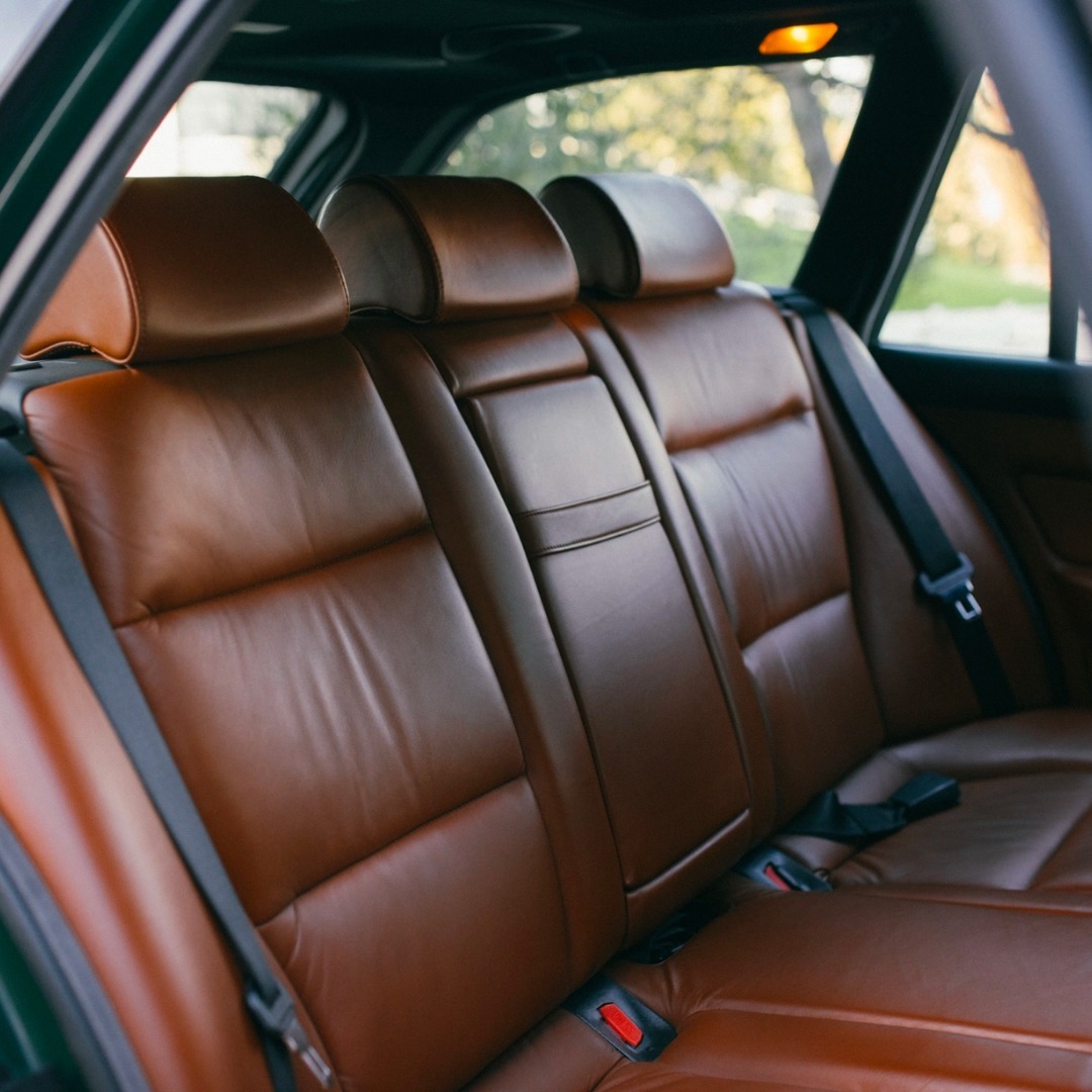 BlueStone_BMW's tweet photo. M Identity https://t.co/X7HvpEo4K8