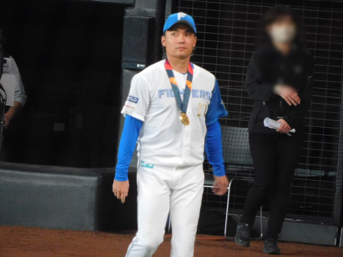 SUMINAFHERO61's tweet photo. #2023年03月25日
#LoveFighters
#伊藤大海
#sec135
#内野席3塁側1階席
#8列目 https://t.co/StWfFNAndO