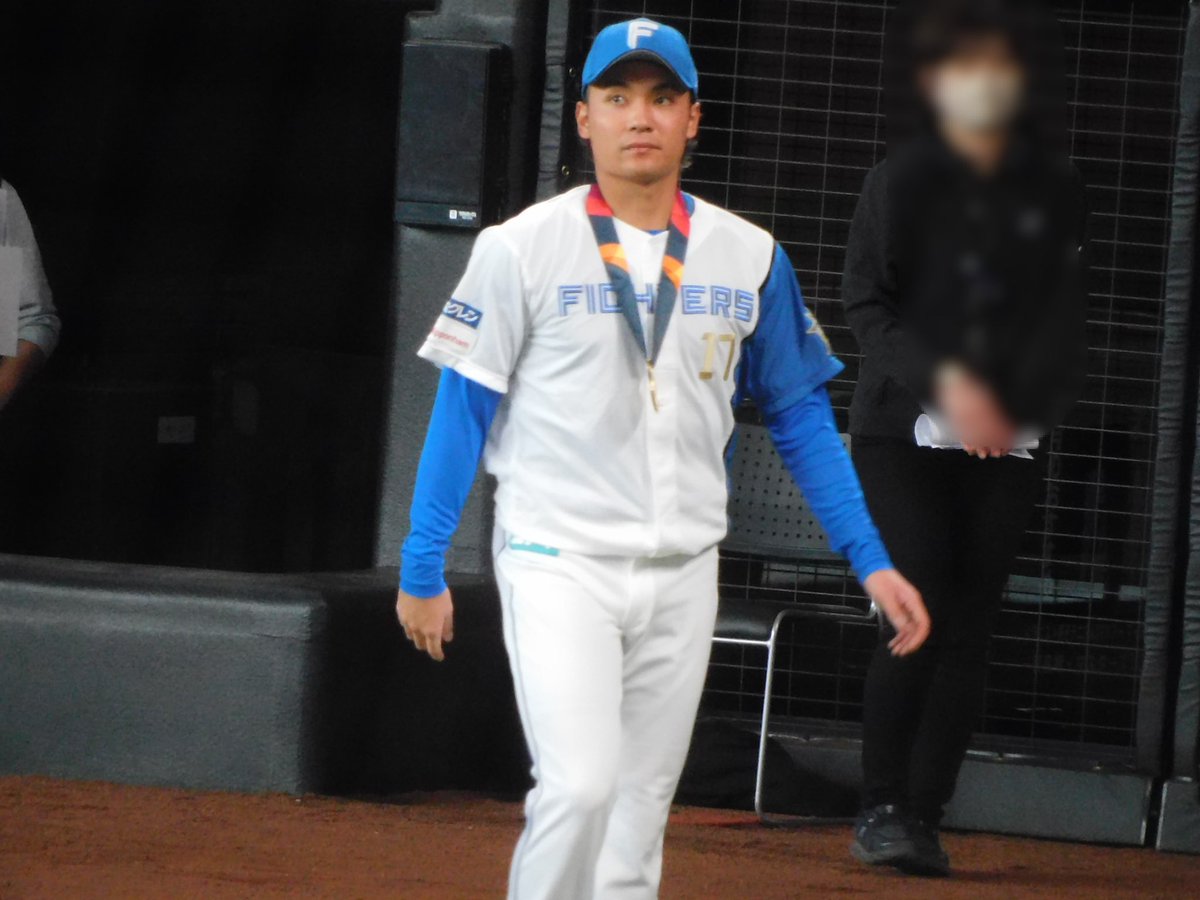 SUMINAFHERO61's tweet photo. #2023年03月25日
#LoveFighters
#伊藤大海
#sec135
#内野席3塁側1階席
#8列目 https://t.co/StWfFNAndO