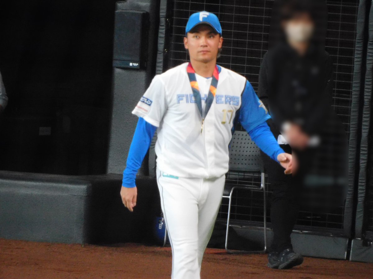 SUMINAFHERO61's tweet photo. #2023年03月25日
#LoveFighters
#伊藤大海
#sec135
#内野席3塁側1階席
#8列目 https://t.co/StWfFNAndO