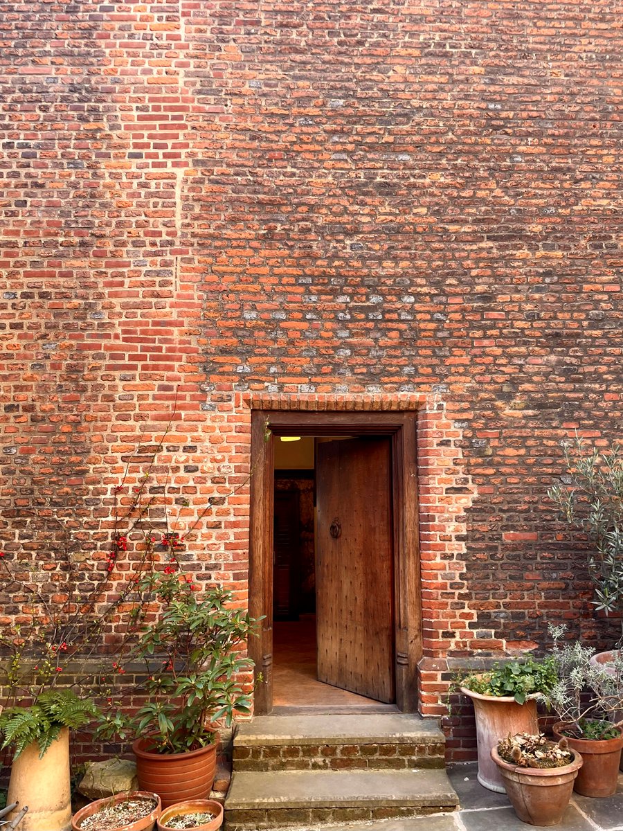 We are open today until 4.30pm. Come and explore - no booking needed. Admire these original Tudor bricks from under a covered walkway, sneak down into a cellar, pick a history book and a nook and read the afternoon away. #suttonhouse #nationaltrust #thingstodotoday #hackney