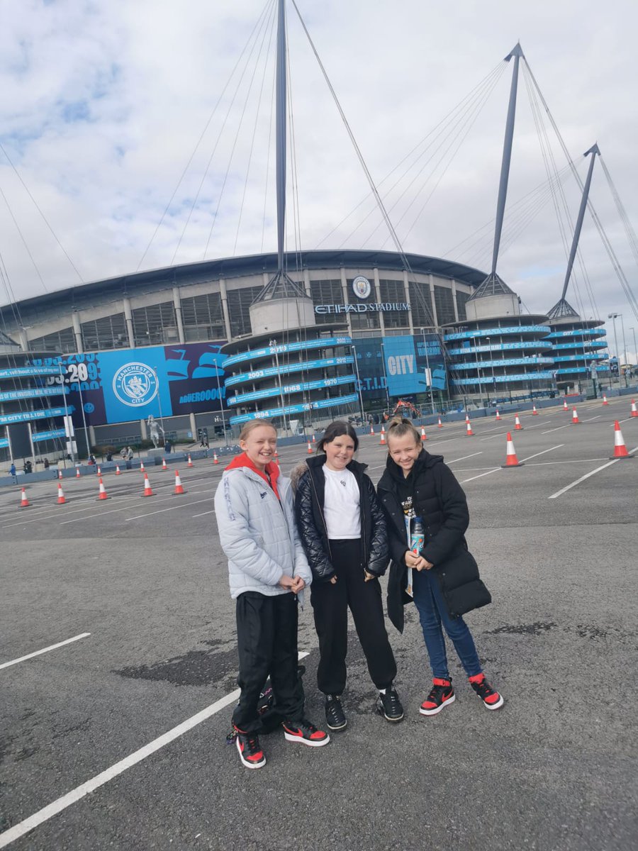 KU14g's tweet photo. @Mdawg1bright was soooo looking forward to seeing you !!!!  But still excited for the rest of the players...... travelled from brum to watch @ManCityWomen  vs Chelsea @ChelseaFCW big thankyou to  #BarclaysWSL  @BarclaysFooty  #sported https://t.co/Q5SPdY70nQ