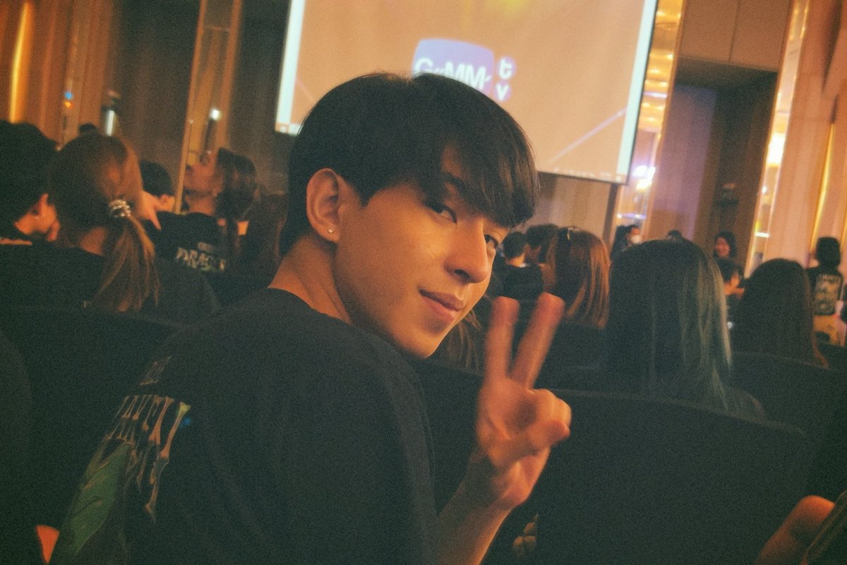 PloyPhachkarin's tweet image. 🧡💚💙💖 #GmmtvOuting2023