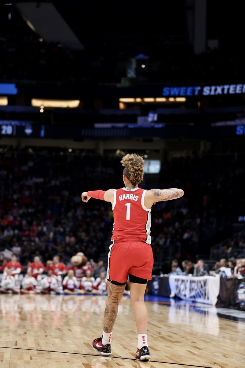The Buckeyes face Virginia Tech in the Elite Eight on Monday at 9 p.m. ET!

🔗: go.osu.edu/wbb-23ncaaelit…

#GoBucks