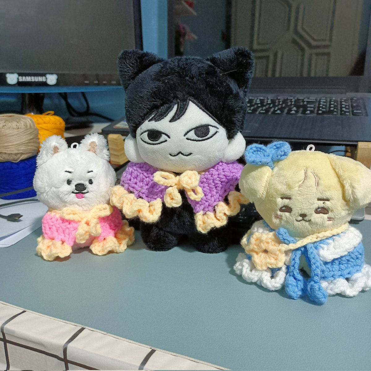 leaderyeons's tweet photo. [IC]

hello everyone! i will be selling my cloud capes on #KVerse on the day itself!

for 10cm dolls: PHP250.00
for 15cm dolls: PHP300.00

i'll have 5 slots available, so please dm me if you're interested on buying!

wts lfb tbz 10cm doll clothes https://t.co/H6lDE1r8Vz