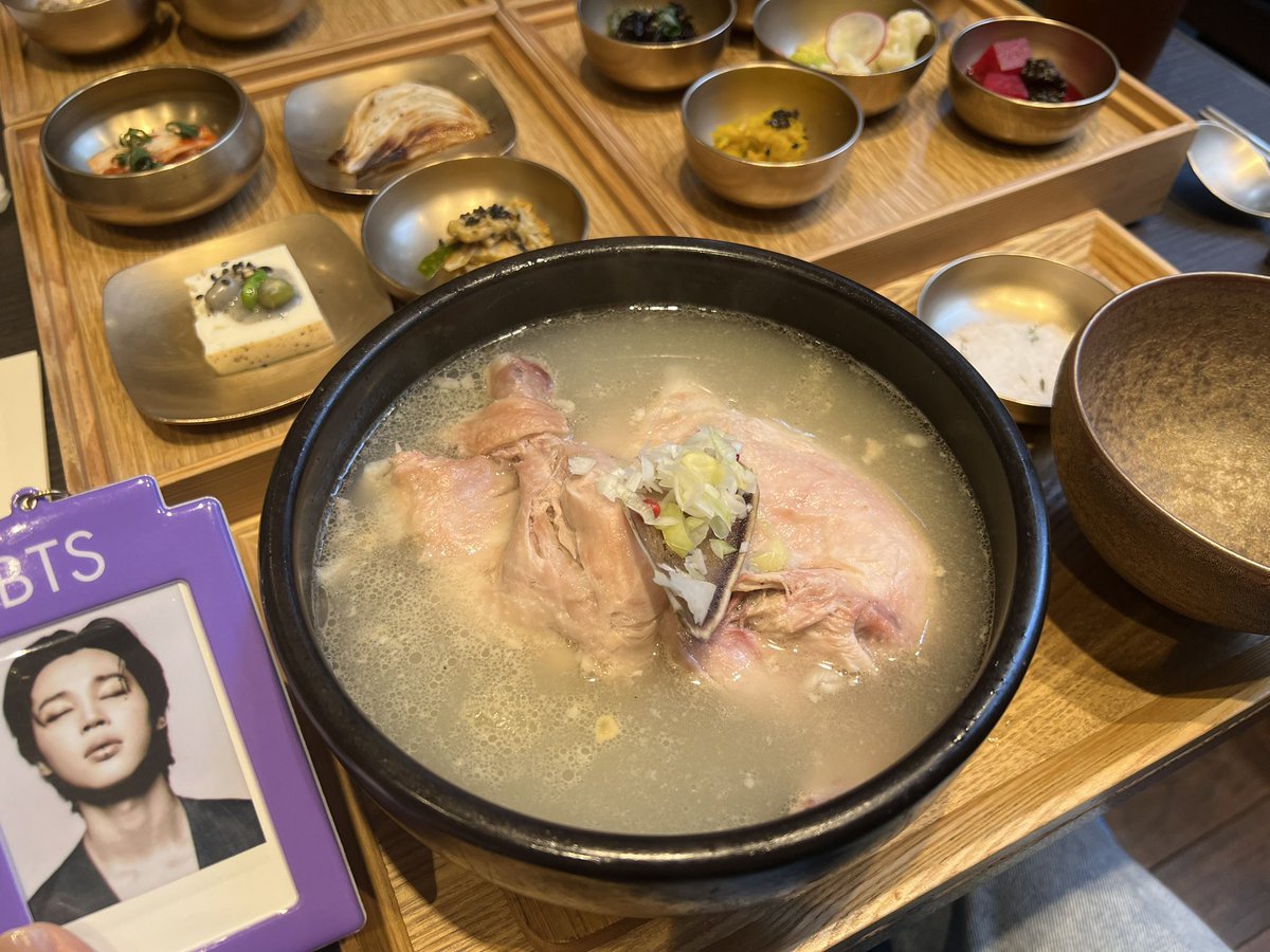 aco24042511's tweet image. 東京弾丸旅のもう１つの目的。TMAでｱﾐ友になった@halekulani1306 ﾗﾆさんに会いに❤︎
広尾にあるﾓﾀﾞﾝｺﾘｱﾝなお店HASUOにlaunch行ってきました。
一つ一つ丁寧に作られたお料理、見るも美しく食べるも美味しい❤︎
ﾊﾞﾝﾀﾝ話にも花が咲きました🌸

#韓国料理 #HASUO