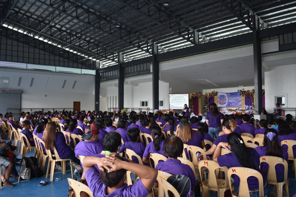 uplipadofficial's tweet photo. ICYMI: UP Lipad celebrates National Women's Month and UPV Pride 2023 with a colorful display of unity and support.
Let's continue to empower and uplift women in our community!
Read more here: https://t.co/8IScPt5frZ
#UPLipad #UPVPride2023 #PowerInProtest #SOGIEEqualityNow https://t.co/yP0Cq4Wg0B